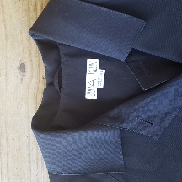 Julia Klein women's Vintage trench coat, 24W - Picture 4 of 16